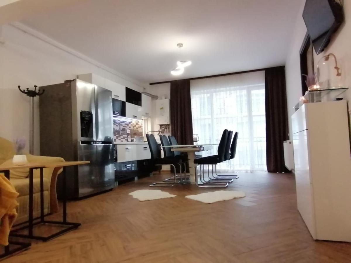 Iris Vivo Mall Cluj-Napoca Extérieur photo