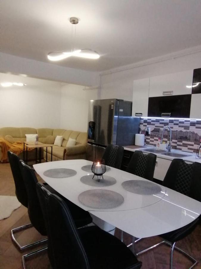 Iris Vivo Mall Cluj-Napoca Extérieur photo